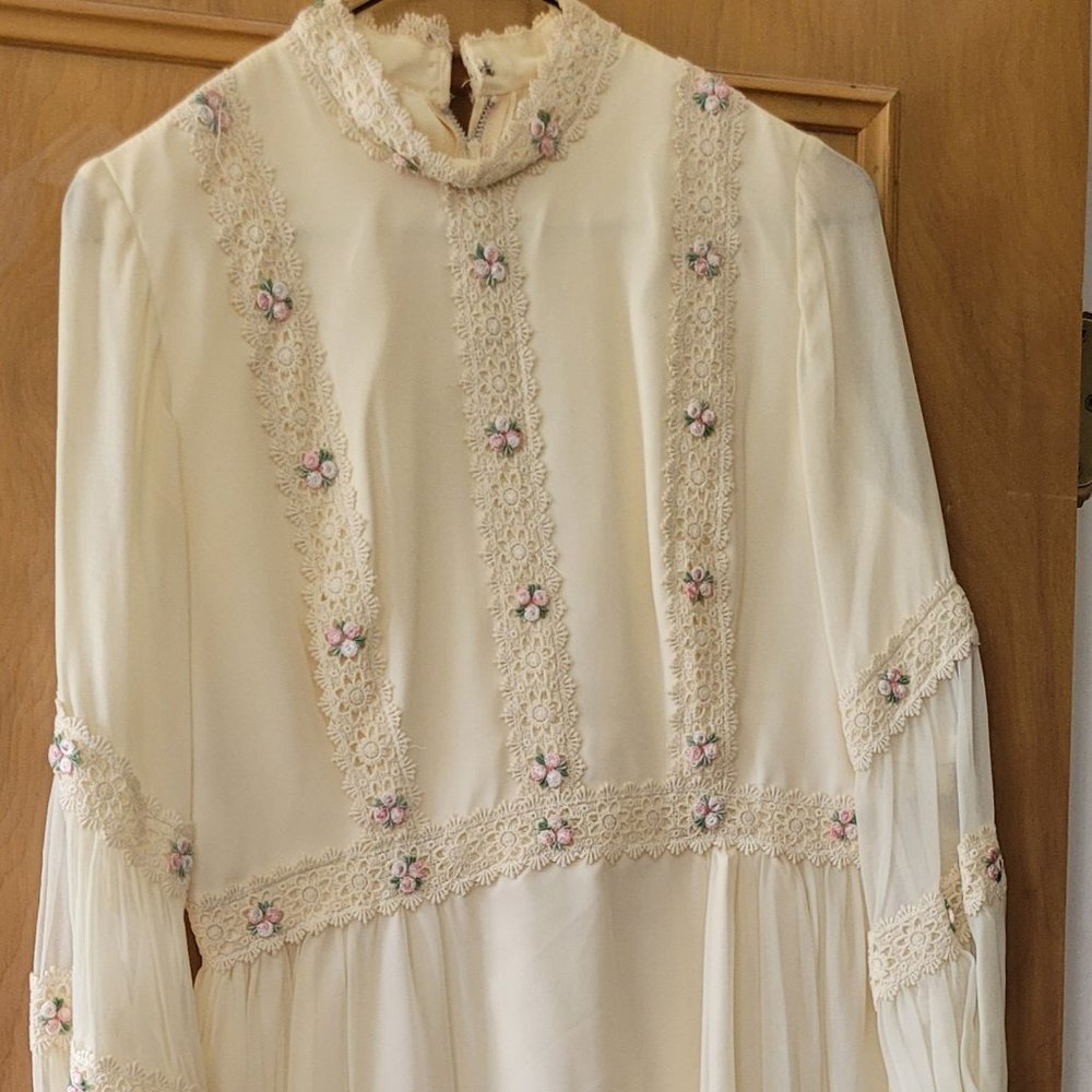 1960s vintage wedding dress